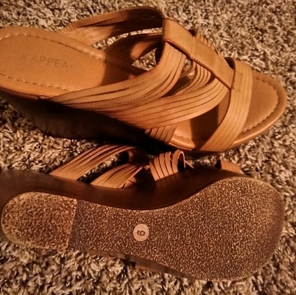 Shoes - Picture 3 of 3